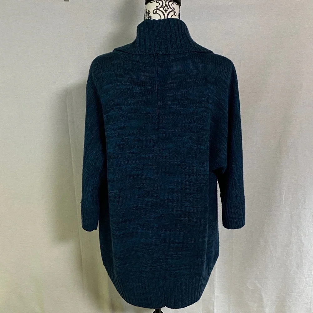 ANTONIO MELANI  Emerald Green and Black Shawl Collar Open front Wool Cardigan